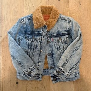 Levi's Light Blue Denim Jacket with Tan Sherpa Collar & Lining